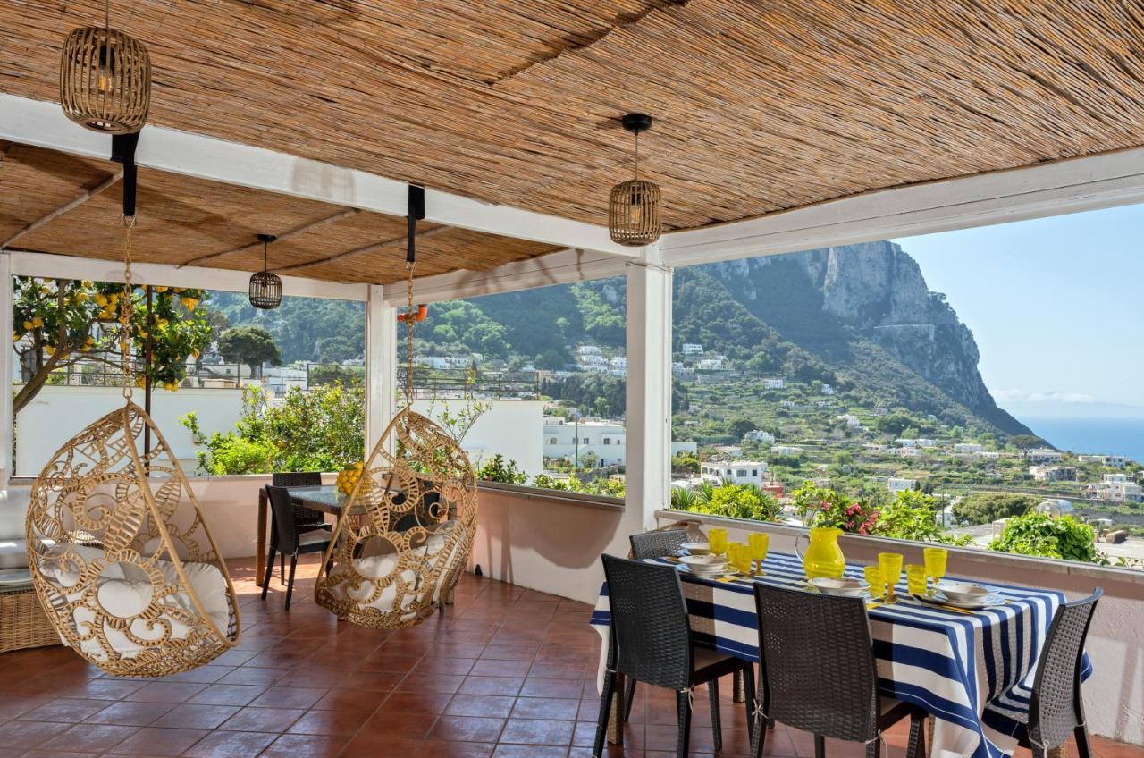 Capri Town Apartments Bagian luar foto