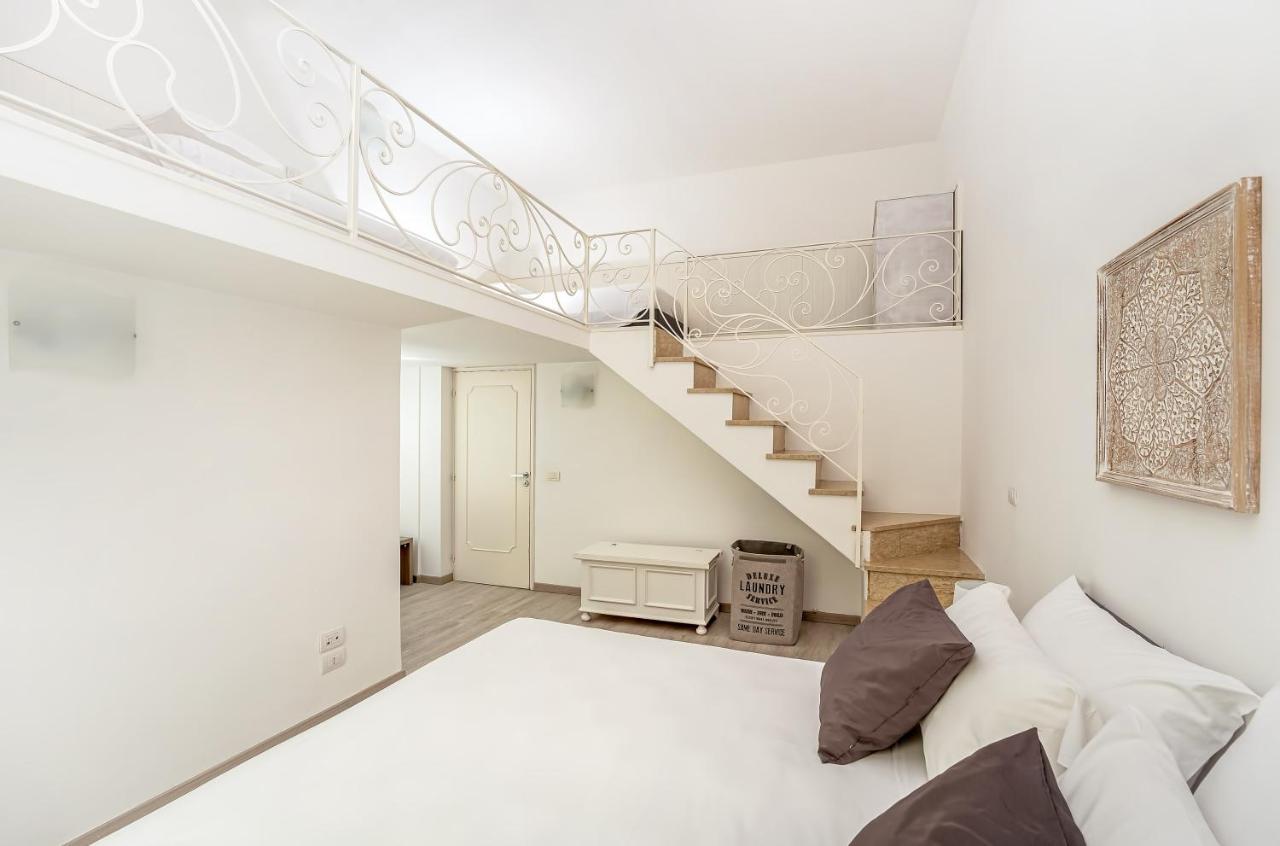 Capri Town Apartments Bagian luar foto