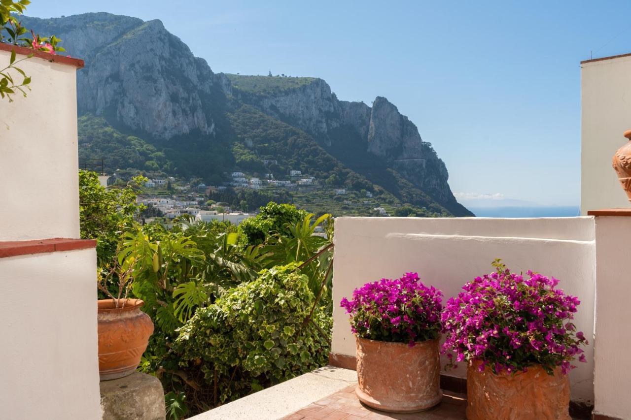 Capri Town Apartments Bagian luar foto