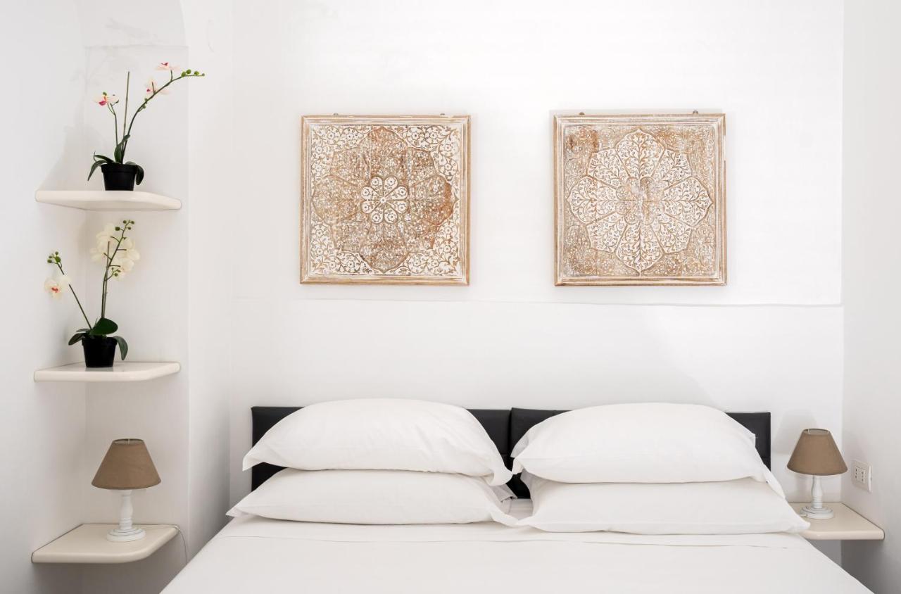 Capri Town Apartments Bagian luar foto