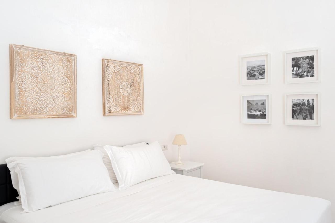 Capri Town Apartments Bagian luar foto